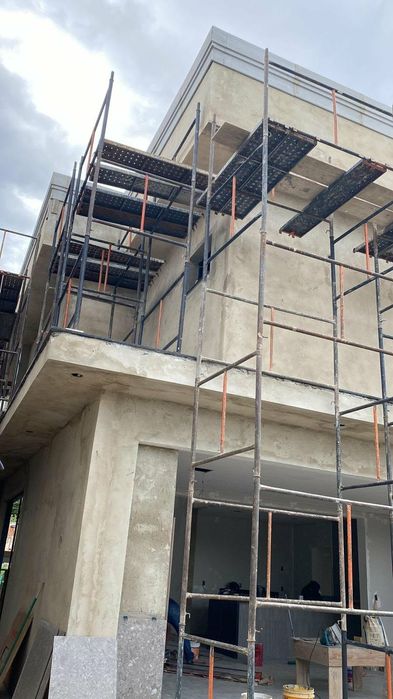 Echipa construcții  executam lucrări  interioare și  exterioare