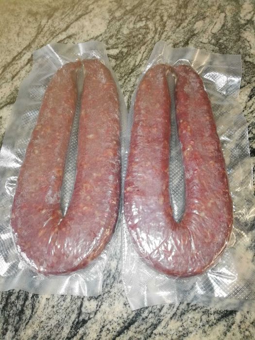 Домашно произведени деликатеси