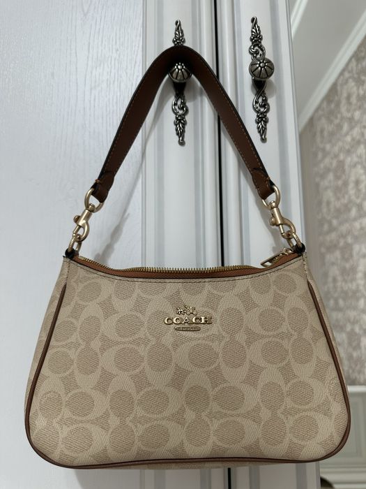 Сумочка кроссбоди Coach