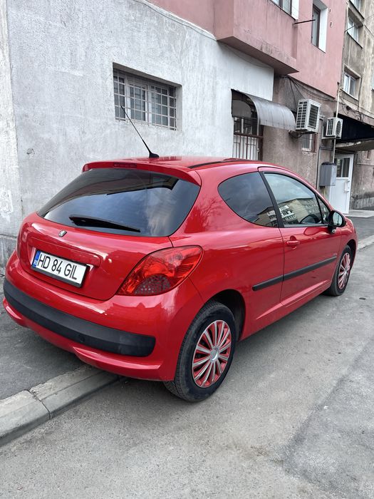 Peugeot 207 1.4 benzina 2008