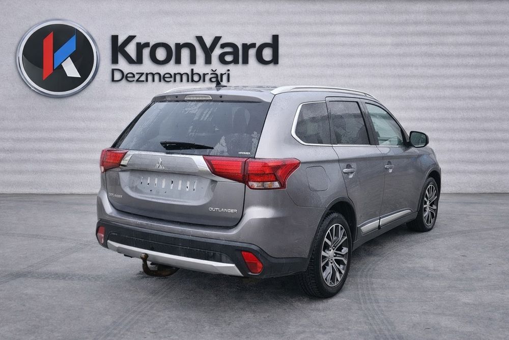 Dezmembrari dezmembrez  Mitsubishi Outlander III facelift 2.2 DIESEL 2015-2018  4N14 Garantie