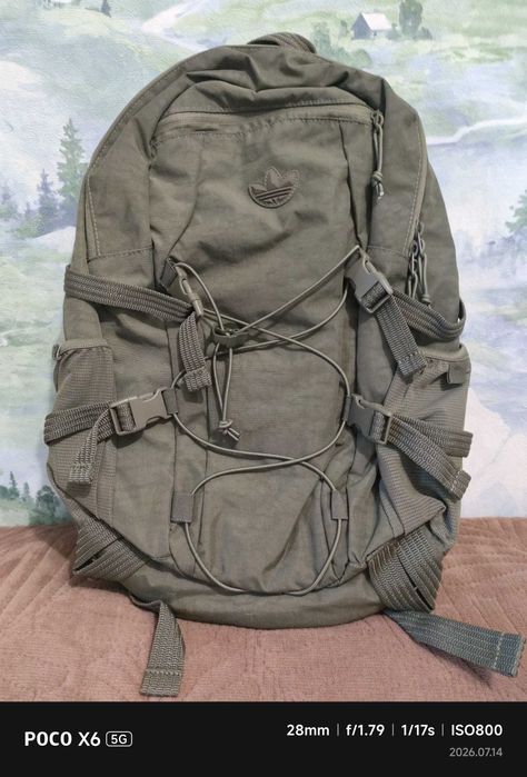 Продам рюкзак adidas Adventure.