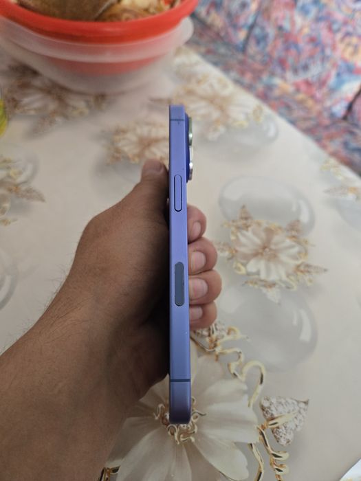 IPhone 16, 128GB продам