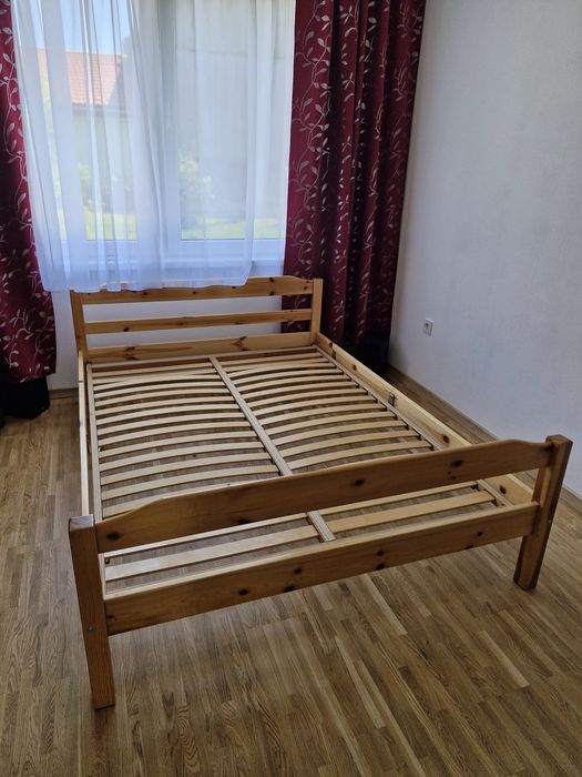 Paturi din lemn masiv