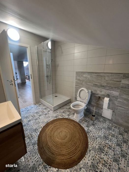Apartament 2 camere, 70 mp, zona Siloz