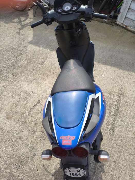 Априлия sr50  двутактов