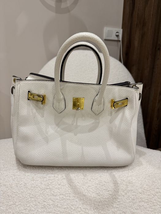 Женская сумка белая