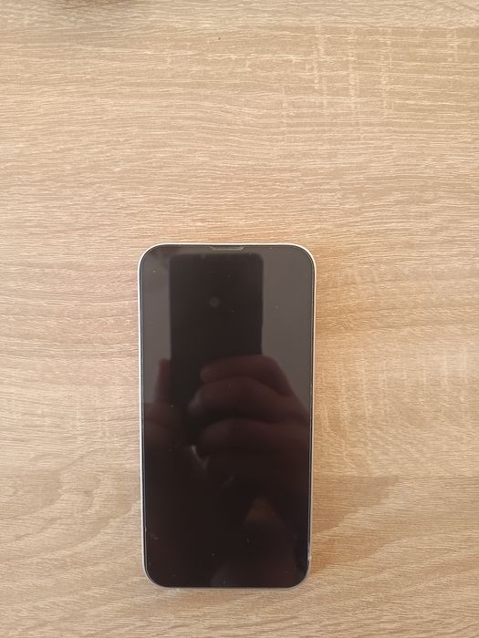 iPhone 13 pink 128MB