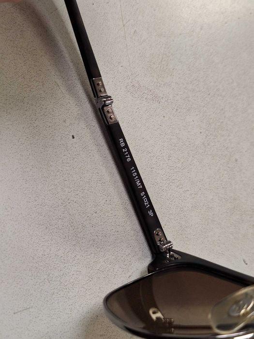 Очила RayBan RB2176