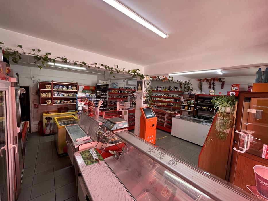Spatiu comercial de inchiriat - Barcanesti/Ploiesti
