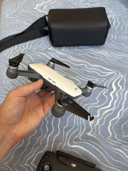 Продаю на DJI Spark (Alpine White)