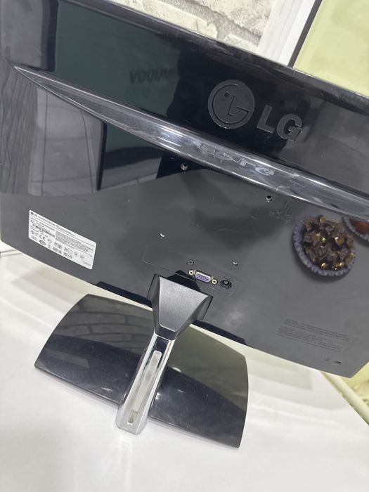 LG flatron kompiyuteri