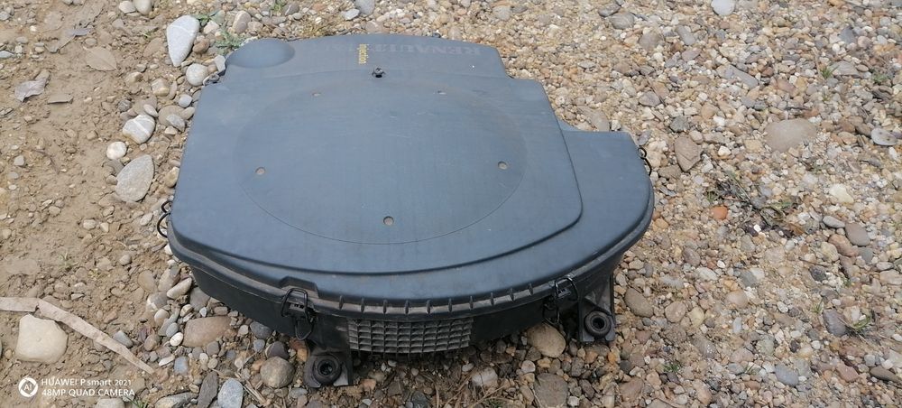 Carcasa filtru aer dacia logan