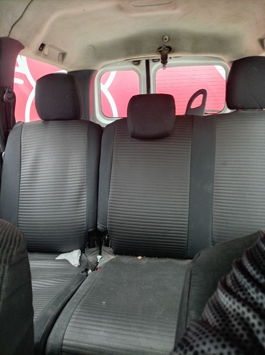 Vand Dacia Logan