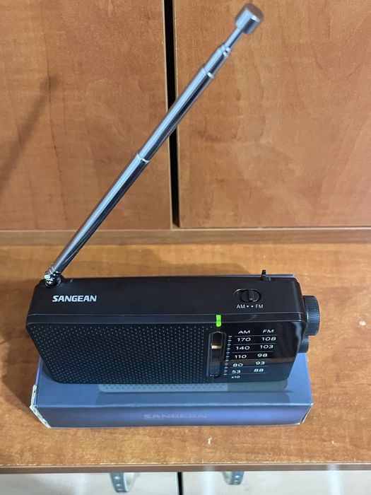 Radio portabil Sangean SR-36B