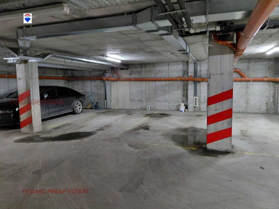 Подземно паркомясто под наем кв. Възраждане