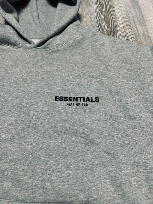 Compleu essentials gri