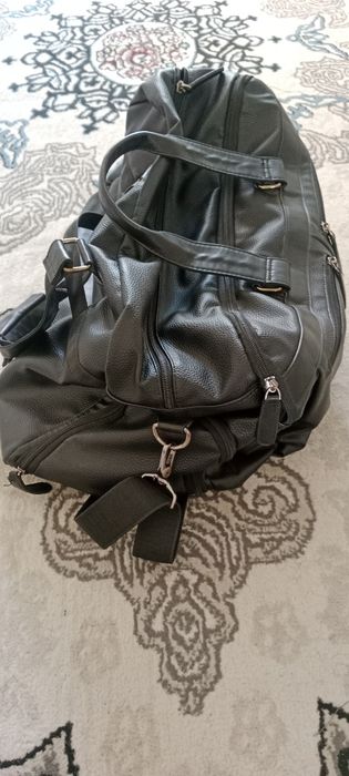 Сумка срочно сотилади