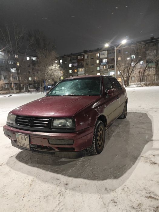 ПРОДАЕТСЯ!машина срочно