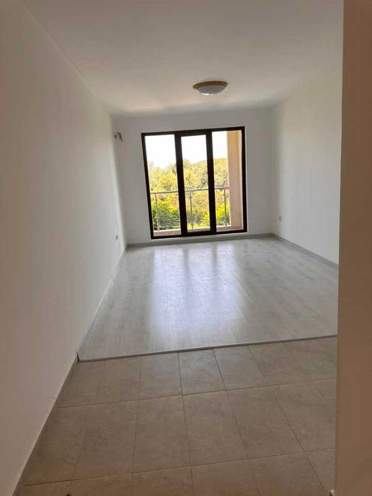Продава се Едностаен апартамент в с. Шкорпиловци, Област Варна - 38 кв.м за 583 €/кв.м - Снимка #6