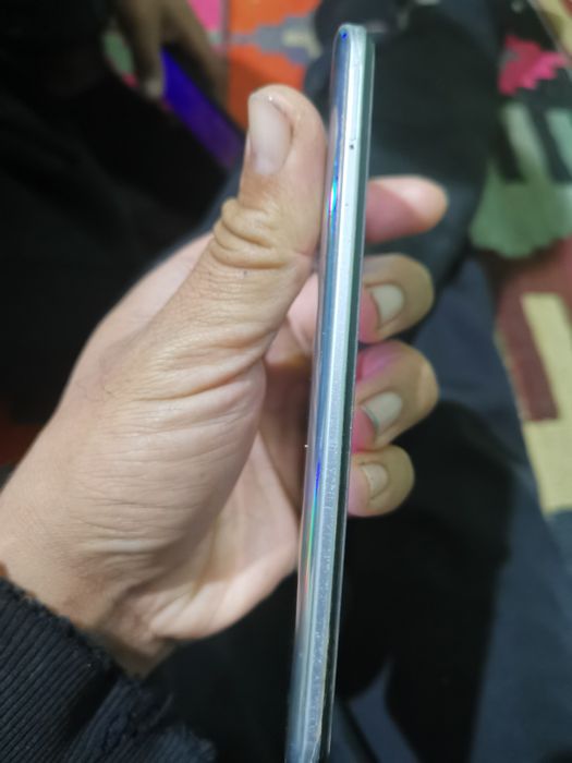 Гealme 8 6+128 Гб пул зарур