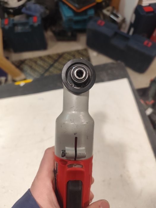 Ъглошлайф ударен импактдрайвър - винтоверт Милуоки Milwaukee M18 BRAID