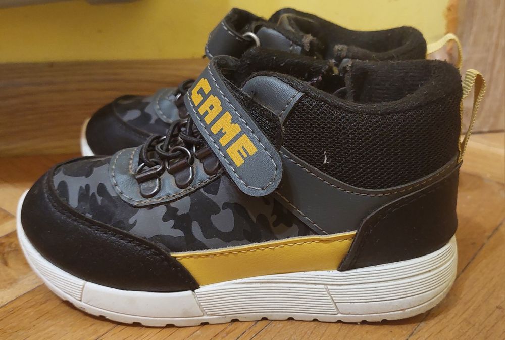 Детски боти Waikiki