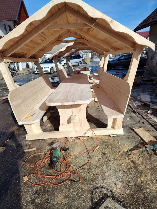 Foisor rustic  pentru gradina