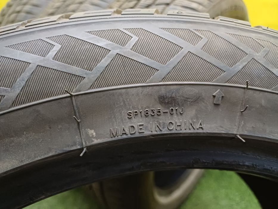 Шины 215/50 R17 Winoforce комплект.