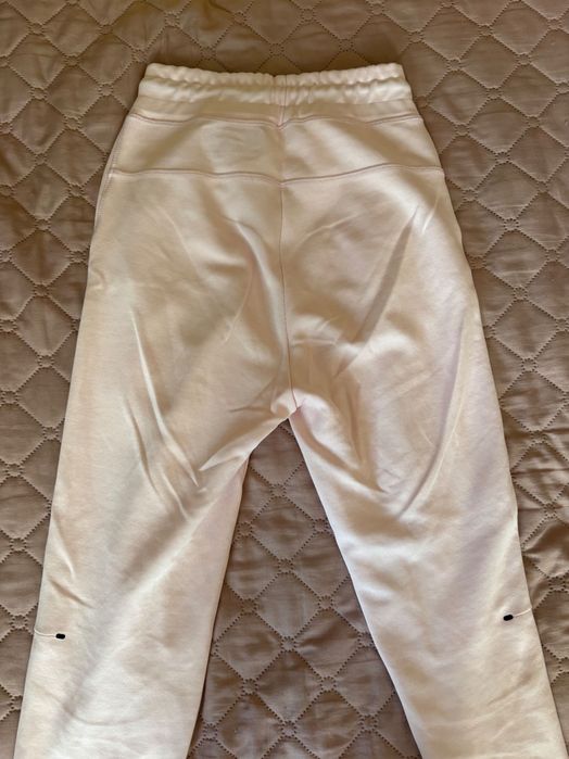 Nike tech комплект, S размер, обличан няколко пъти