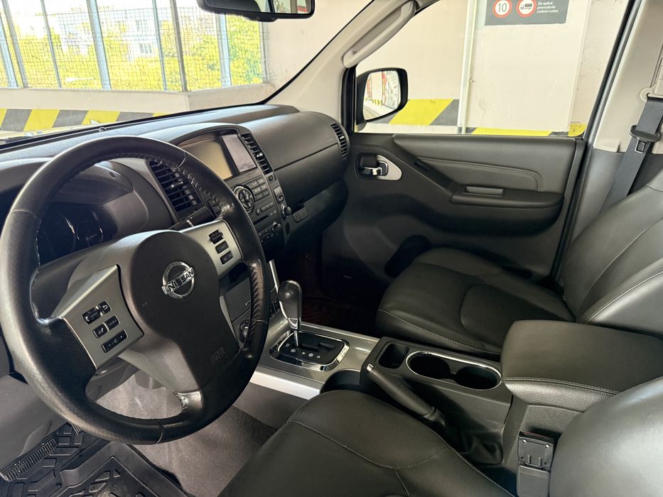 Nissan Navara 3.0 V6 Automata Bose Trapa Piele