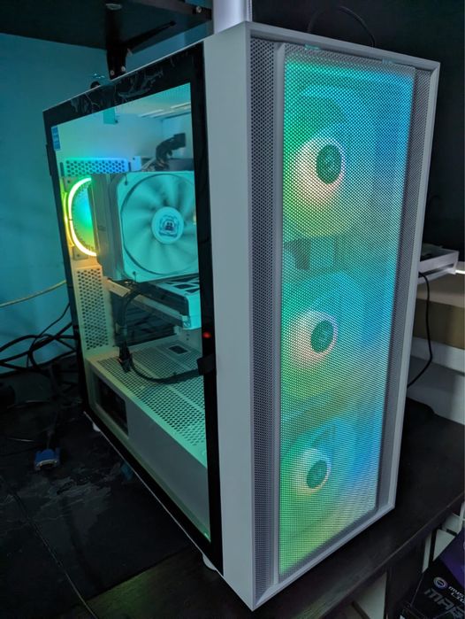 Мощный Игровой ПК / RTX 4060 Ti / Core i5 - 13400F/32 GB RAM