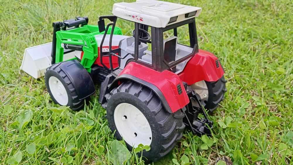 Tractor Steyr, machetă mare