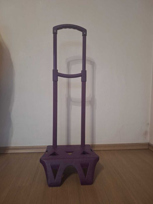 Количка за ученическа раница.