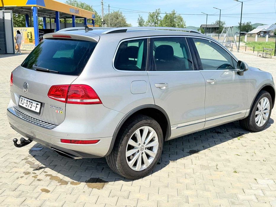 VOLKSWAGEN Touareg 2012 — imagine 7