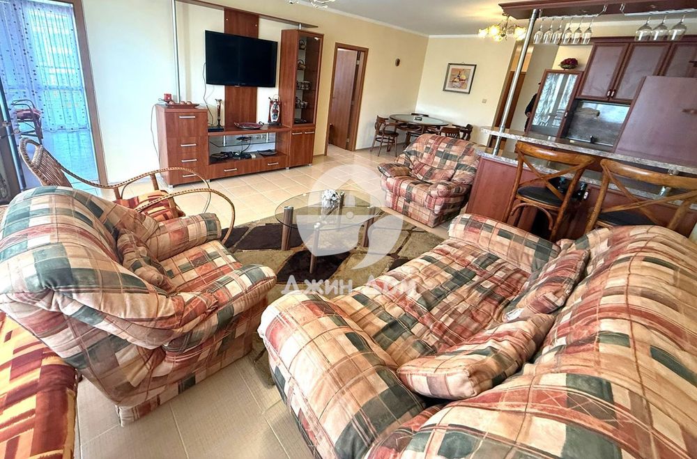 Продава се Тристаен апартамент в к.к. Слънчев бряг - 105 кв.м за 617 €/кв.м - Снимка #1