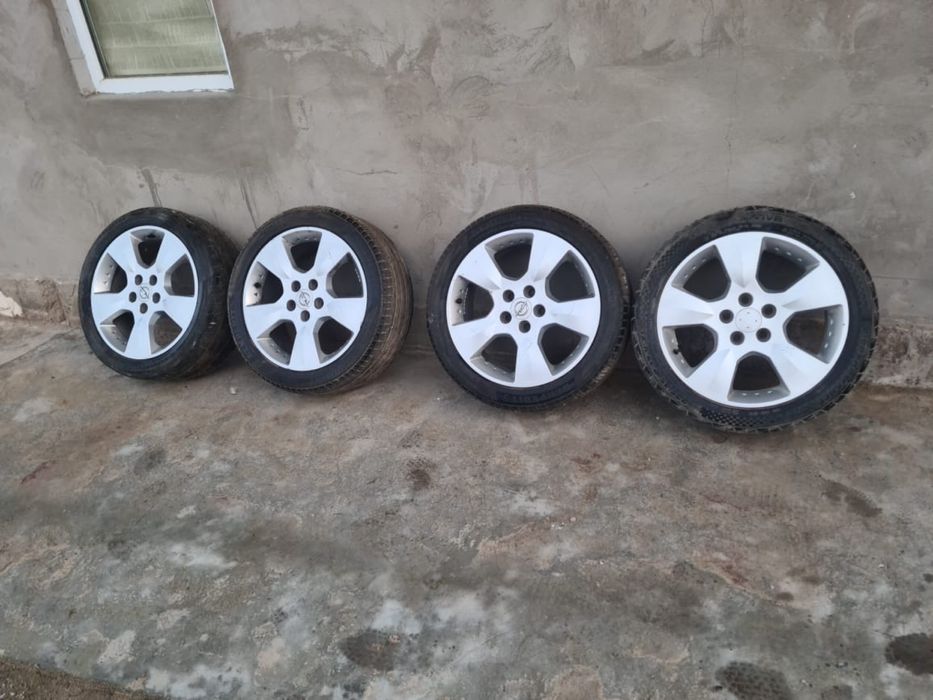 Титан диск с шинами