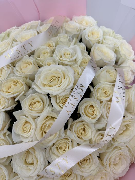 Продам букет белые розы 101