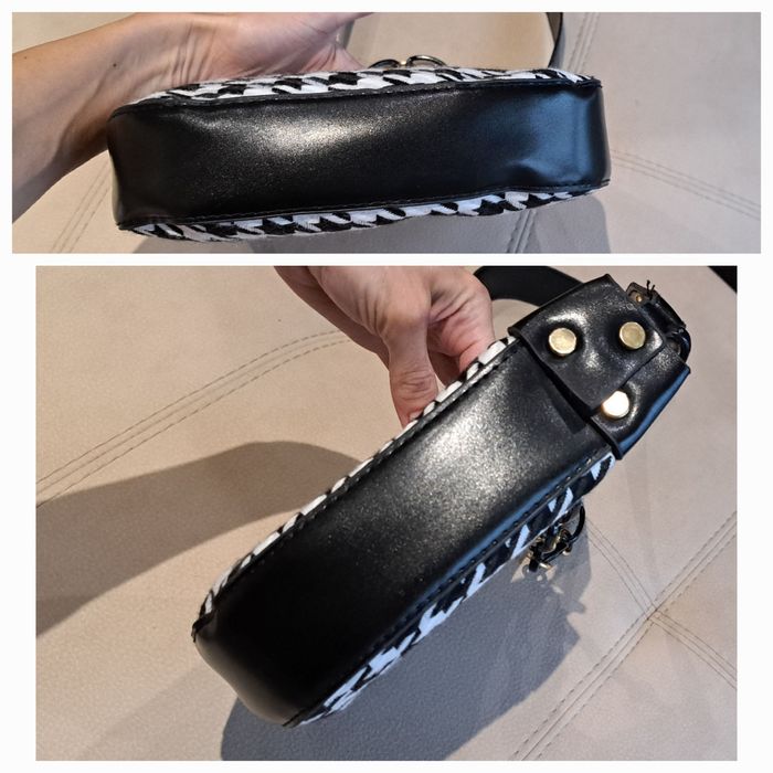 Нова мини дамска чанта от текстил и еко кожа.