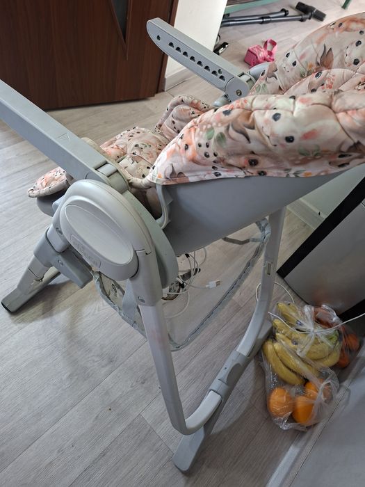 Детский стульчик Chicco Polly