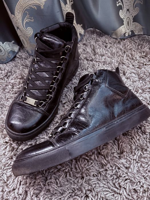 Balenciaga arena