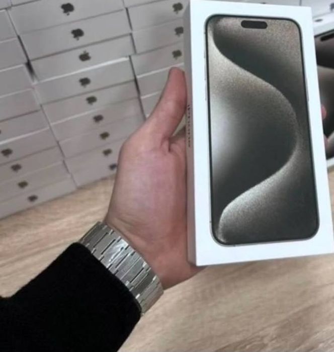 Продам IPhone 15 pro 512 гб