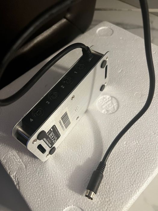 Interfata conectare Thrustmaster TM SIM HUB USB