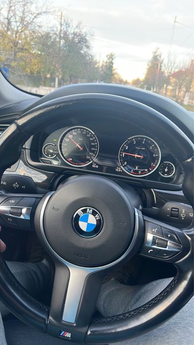 BMW 520i Luxury Line F10 LCI Facelift 2014