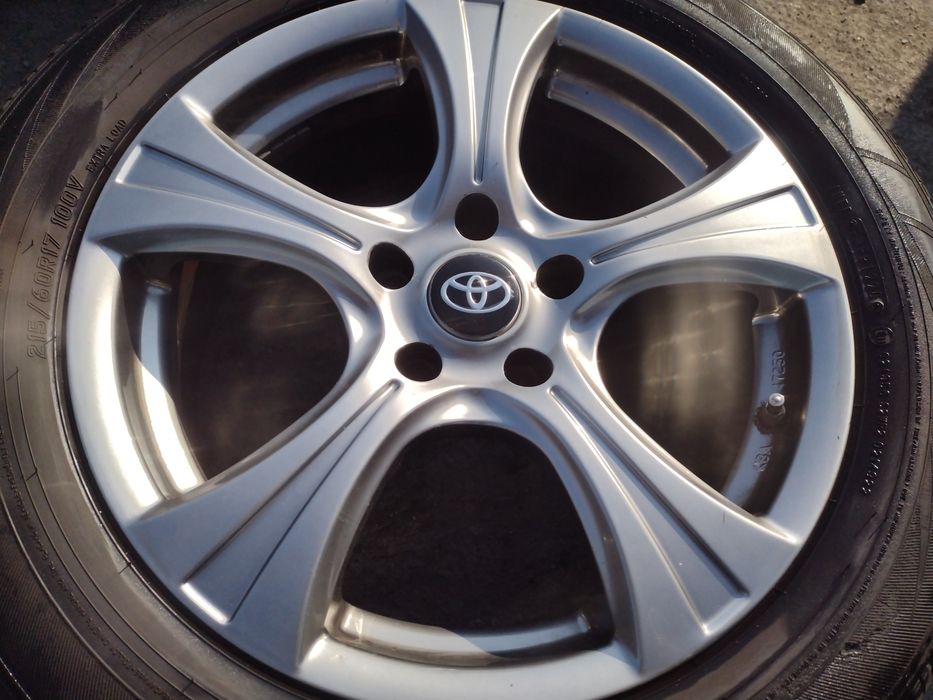 Перфектни C4W 17-5x114.3 ET38 7j Toyota C-HR