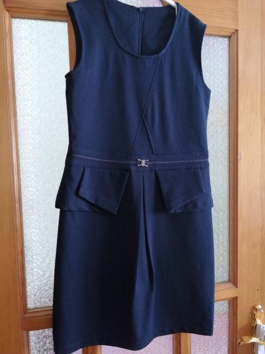 Школьный сарафан.