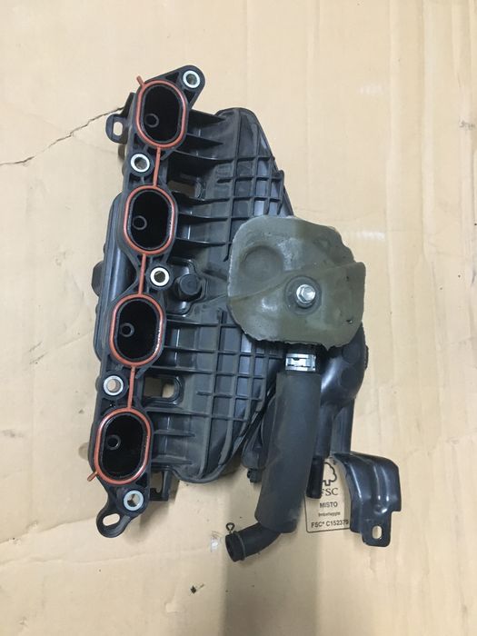 Galerie Admisie Toyota Yaris 1.5BHybrid. 2013-2019.