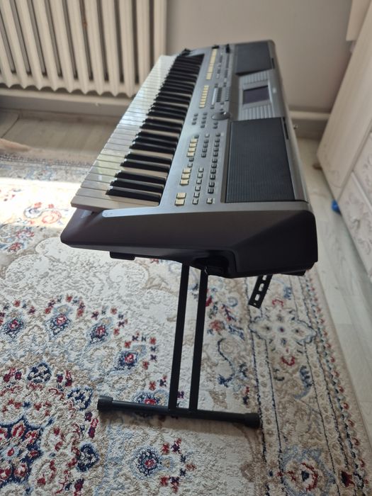 Yamaha PSR-S 670
