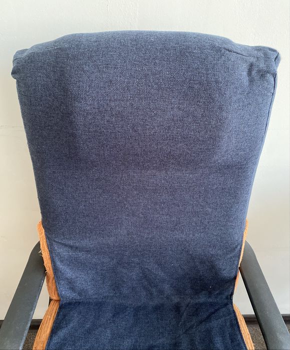 Стул на колесах с чехлом