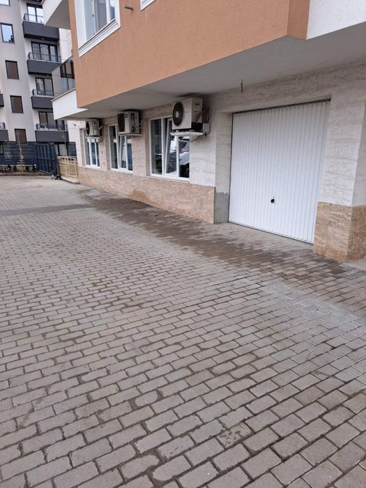 Гараж под наем в кв. Триъгълника София